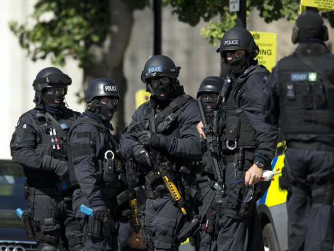 Британска полиција - Фото: АП