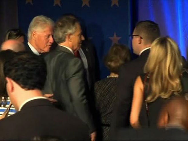 Евакуација Клинтона, Буша и Блера - Фото: Screenshot/YouTube