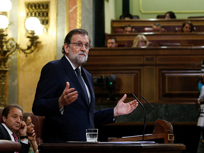 Шпанија се неће распасти, Каталонија уништава све постигнуто (Фото: https://rs.sputniknews.com) - 