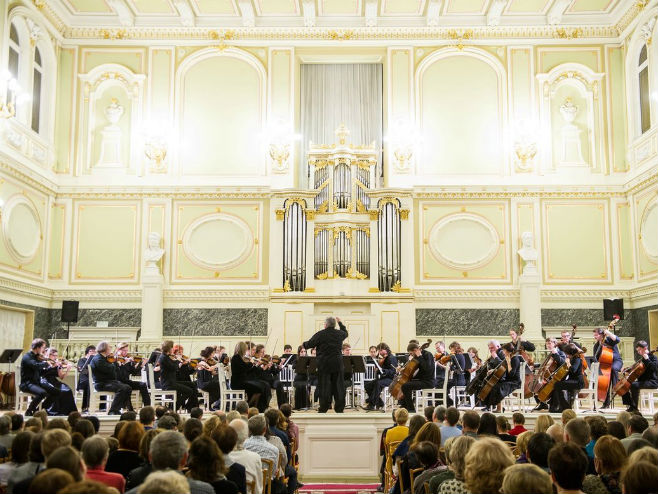 Симфонијски оркестар Санктпетербуршке филхармоније (Фото: 78online.ru) - 