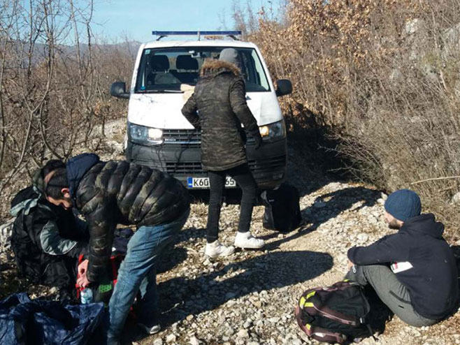 У Рудом пронађено 28 илегалних миграната - Фото: nezavisne novine