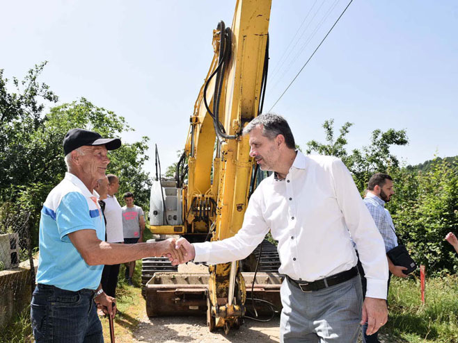 Радојичић: Почетак изградње водовода у Рекавицама - Фото: СРНА