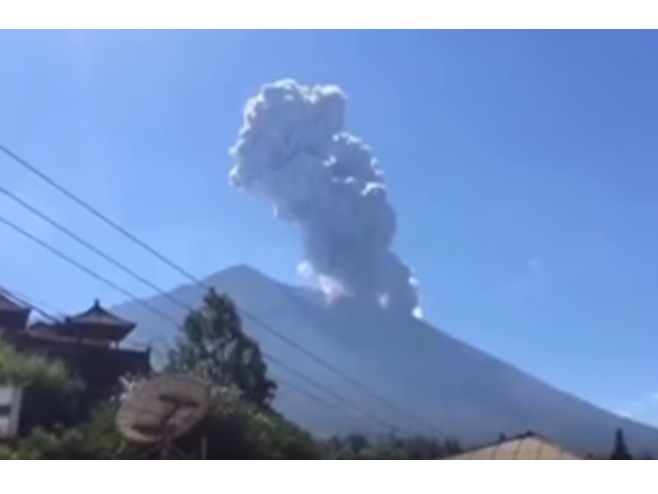 Вулкан - Индонезија - Фото: Screenshot/YouTube