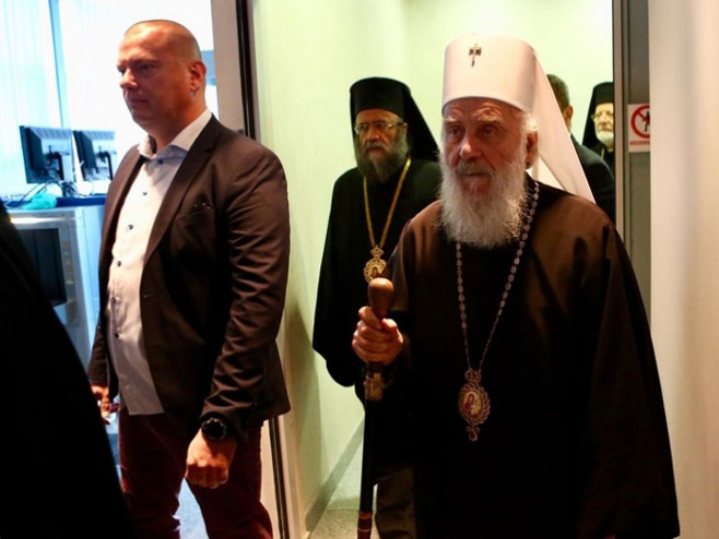 Патријарх Иринеј са патријархом Јованом Десетим (фото: standard.co.me) - 